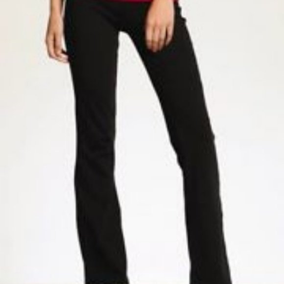 ALO Yoga Pants - NWT Alo Yga Yogi Flare Straight leg pants Black M